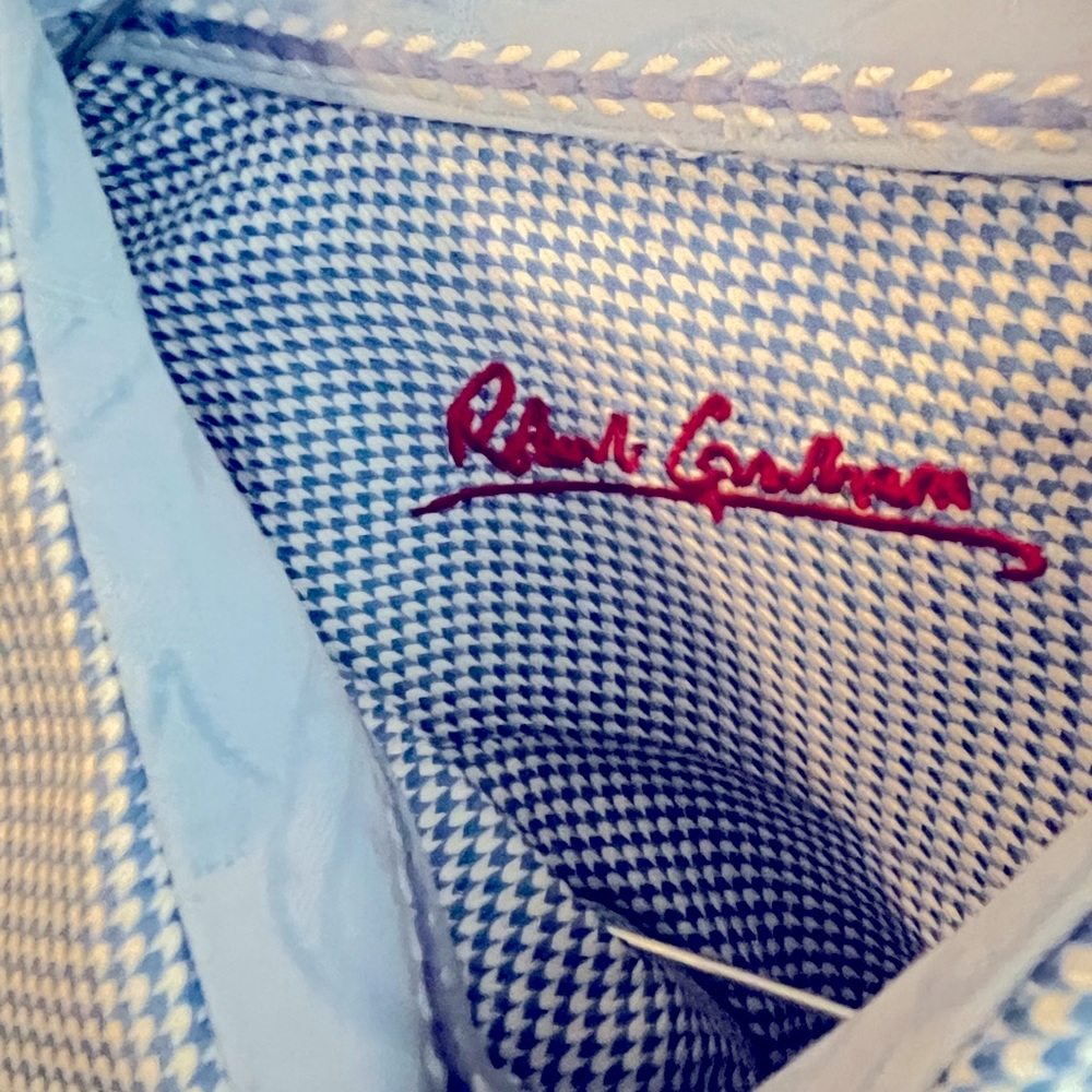 Robert Graham size XL